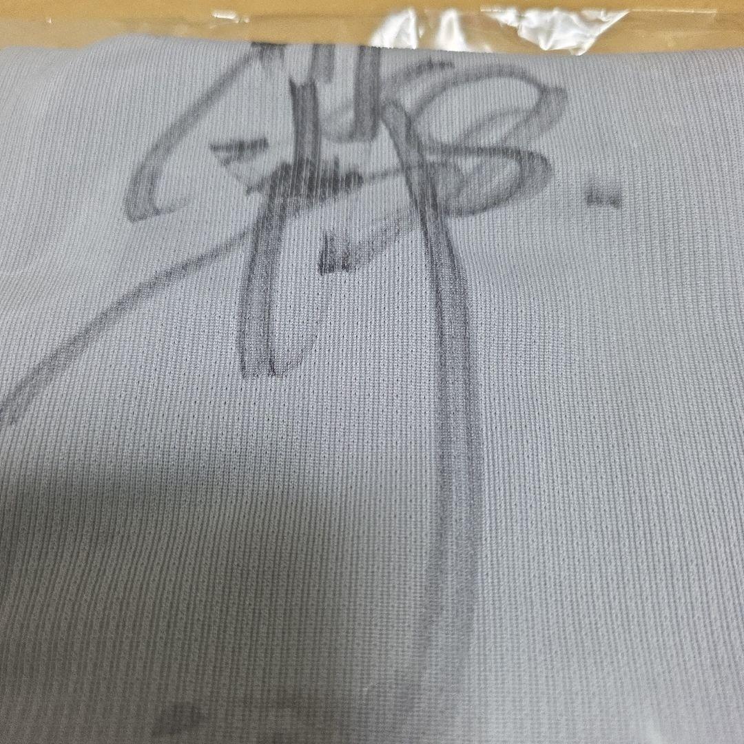 3*T様 中村奨吾　直筆サイン入りユニホーム
