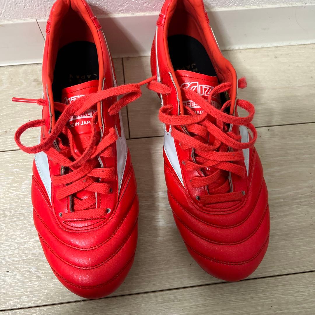 美品　超激レア　限定カラー　ミズノ　モレリア2 JAPAN 25センチ