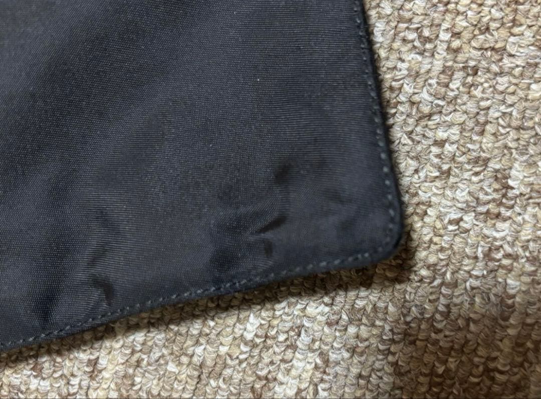 マナぺり　美品プラダPRADA ショルダーバッグ ポシェット ナイロン