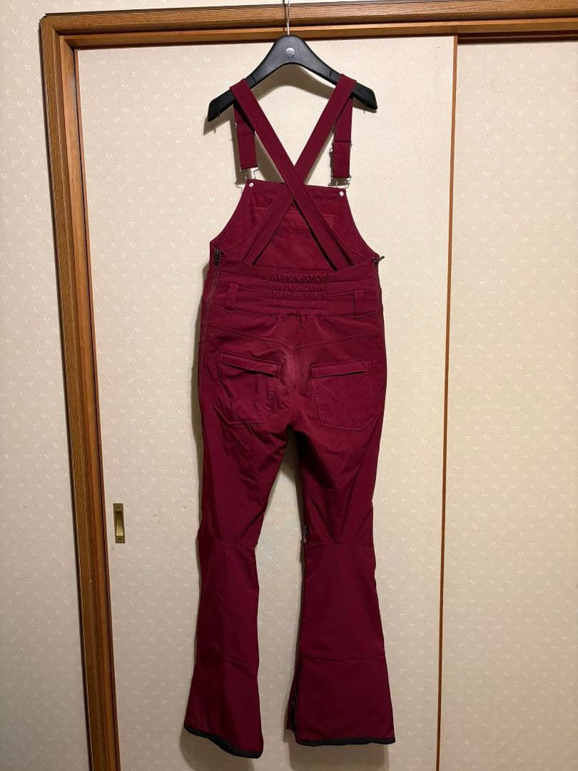 Burton ビブパンツ Avalon Stretch Bib Pants