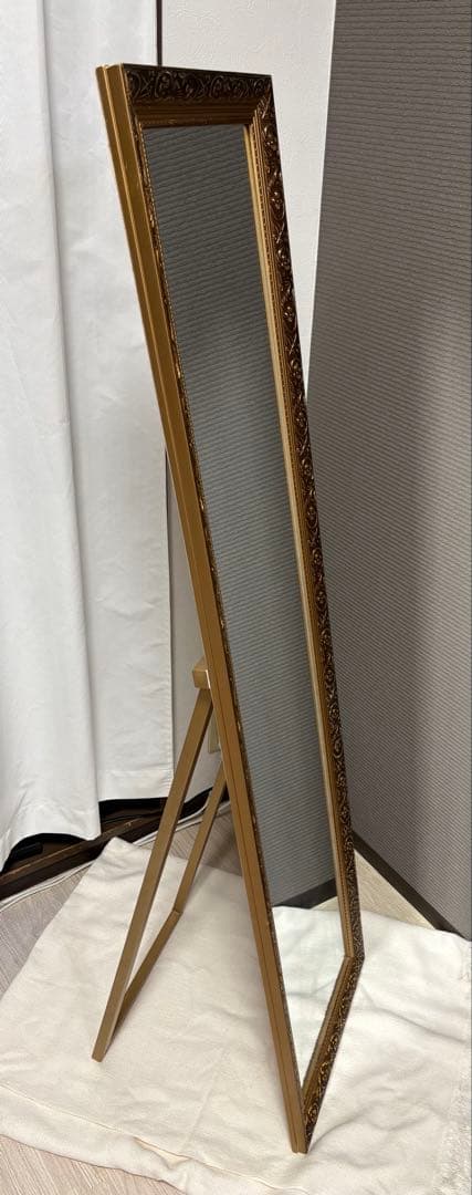 【美品】アンティーク　天然木枠の全身スタンドミラー