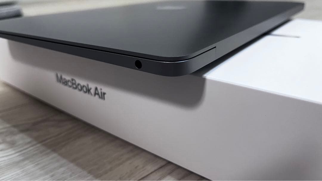 Macbook Air 13インチ 本体