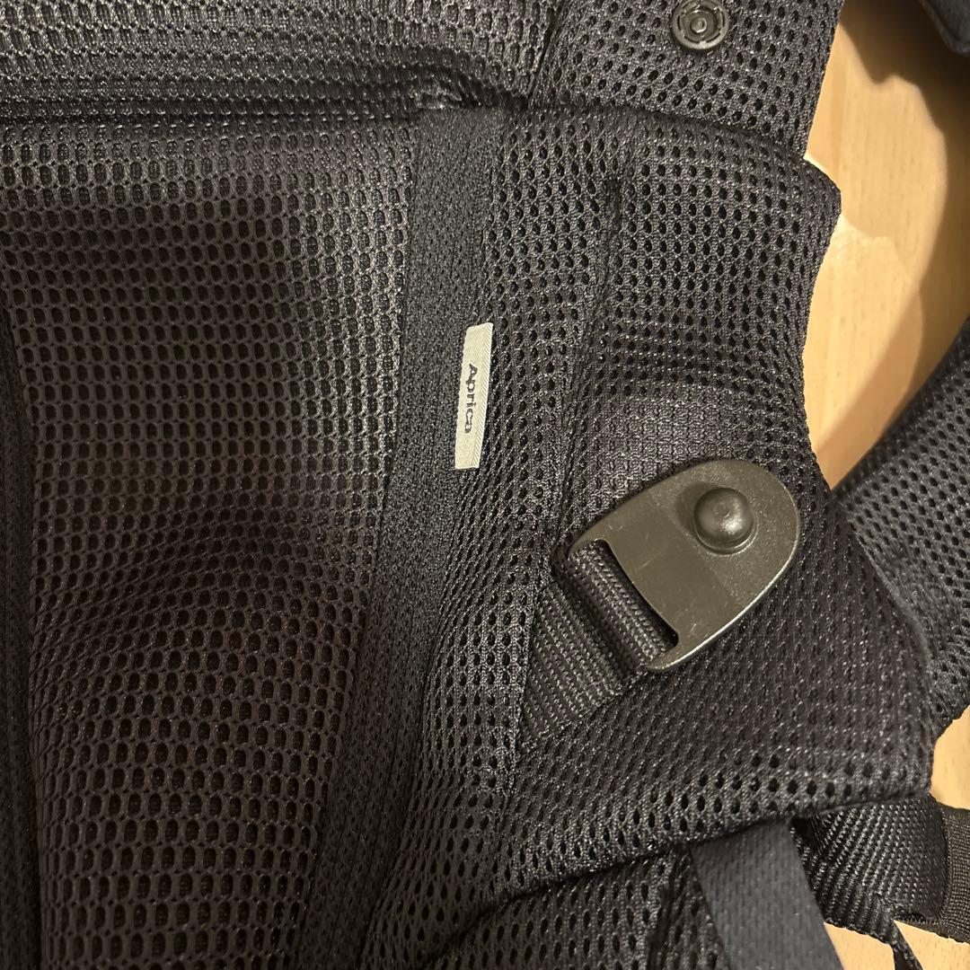 Aprica Laclis 抱っこひも ブラック