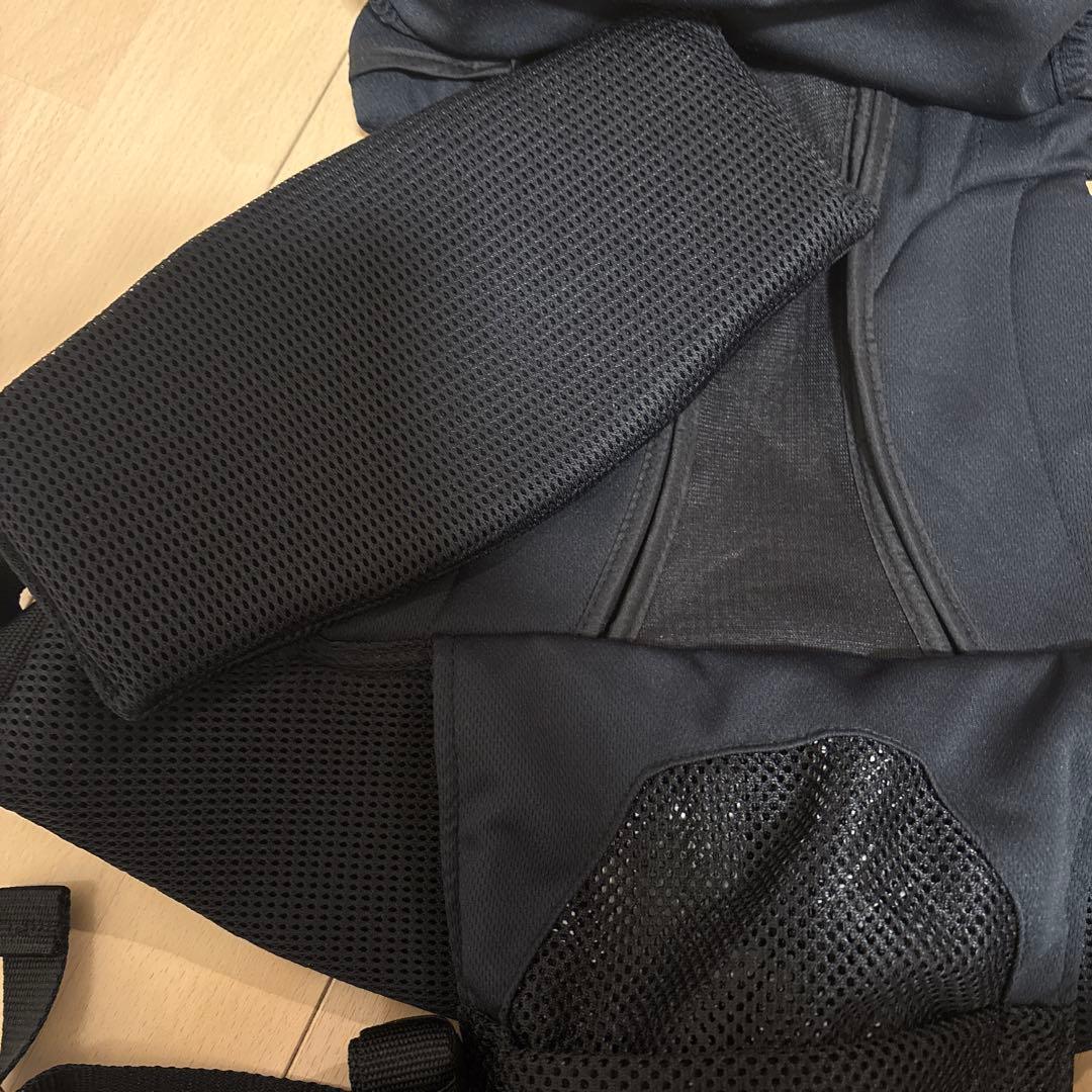 Aprica Laclis 抱っこひも ブラック