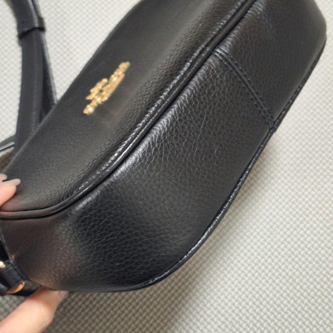COACH ブラックレザー ショルダーバッグ