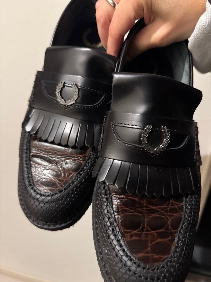 FRED PERRY E COX ブラック クロコダイルローファー