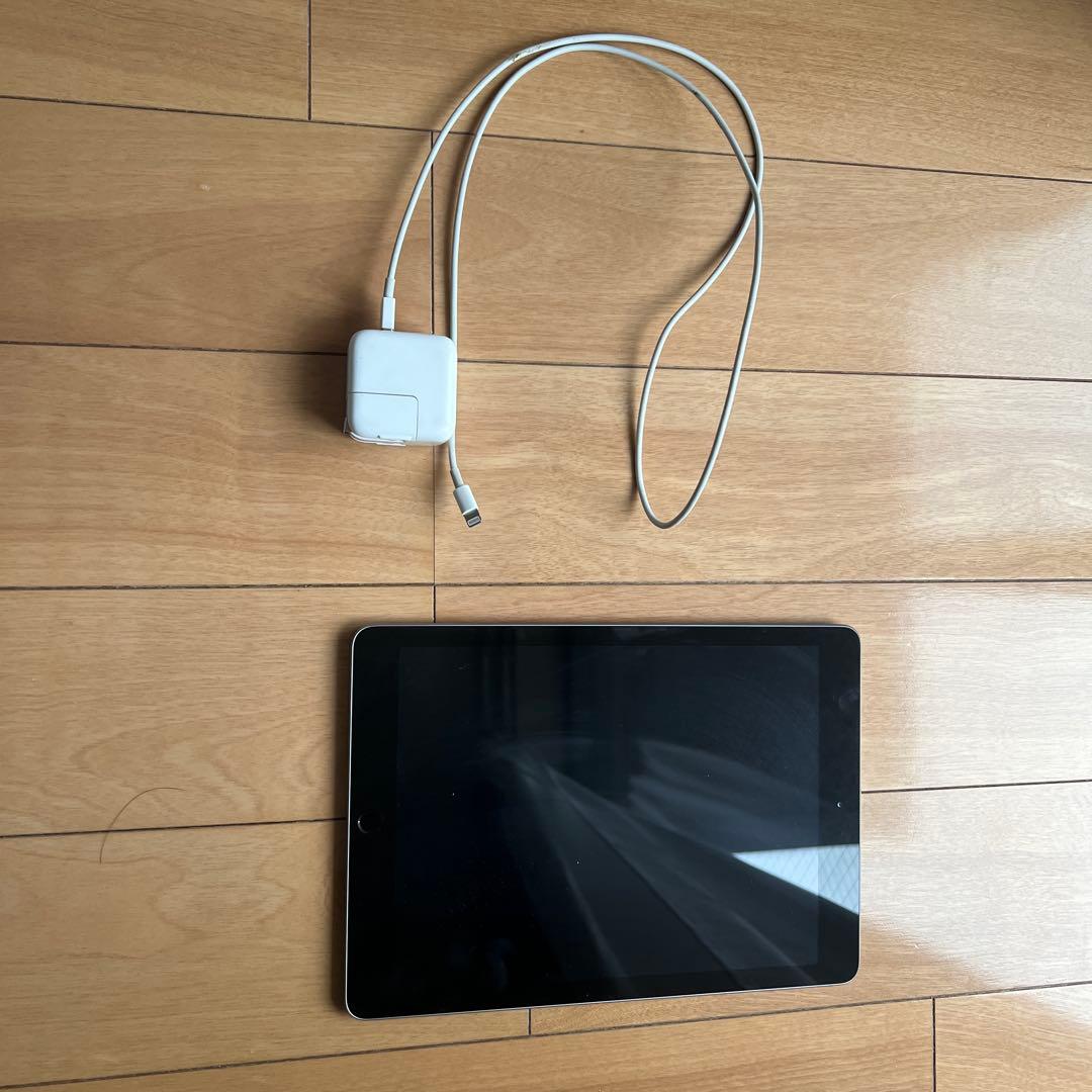 Apple iPad(第6世代) 32GB WiFiモデル