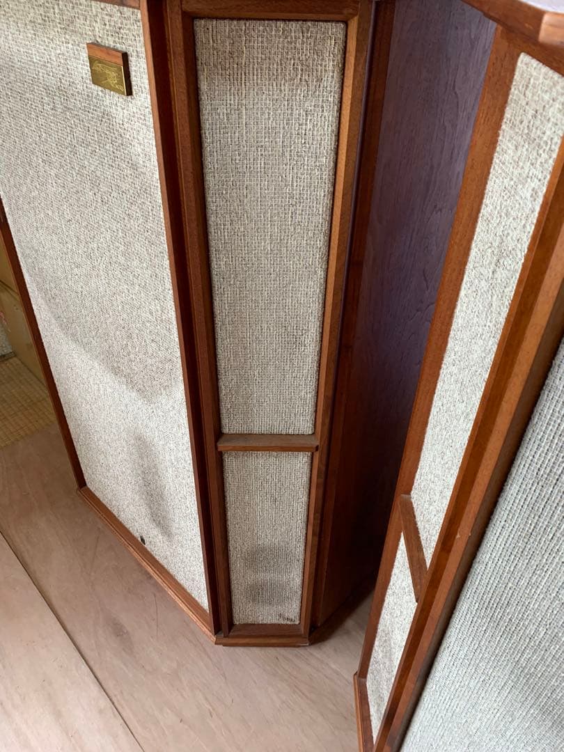 sakura 2024TANNOY GRF Memory TWW（1台左側