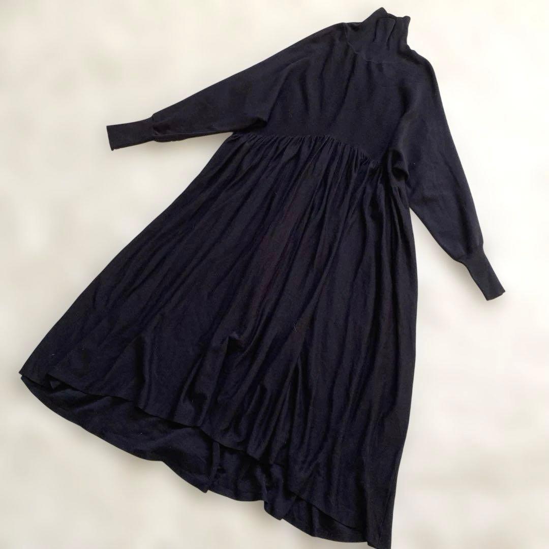 カレンソロジー ウールハイネックギャザーワンピース ネイビー 濃紺