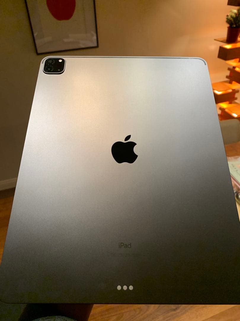 iPad pro 12.9インチ256GB MagicKeyboard