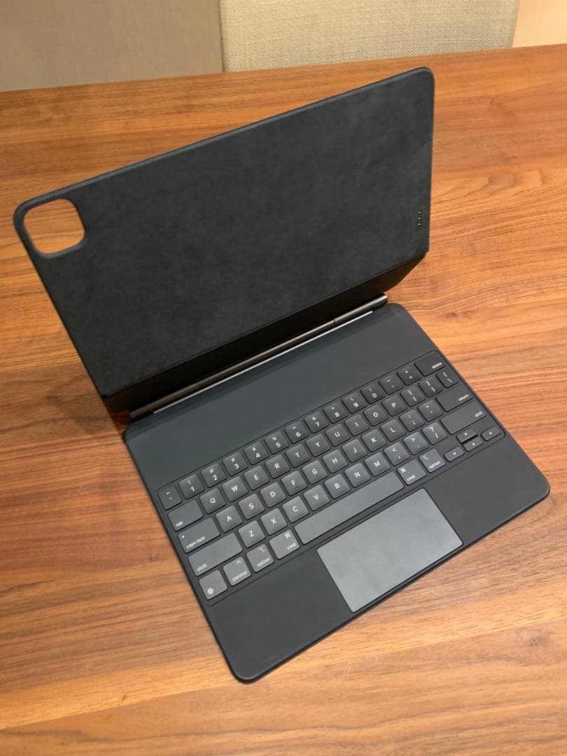 iPad pro 12.9インチ256GB MagicKeyboard