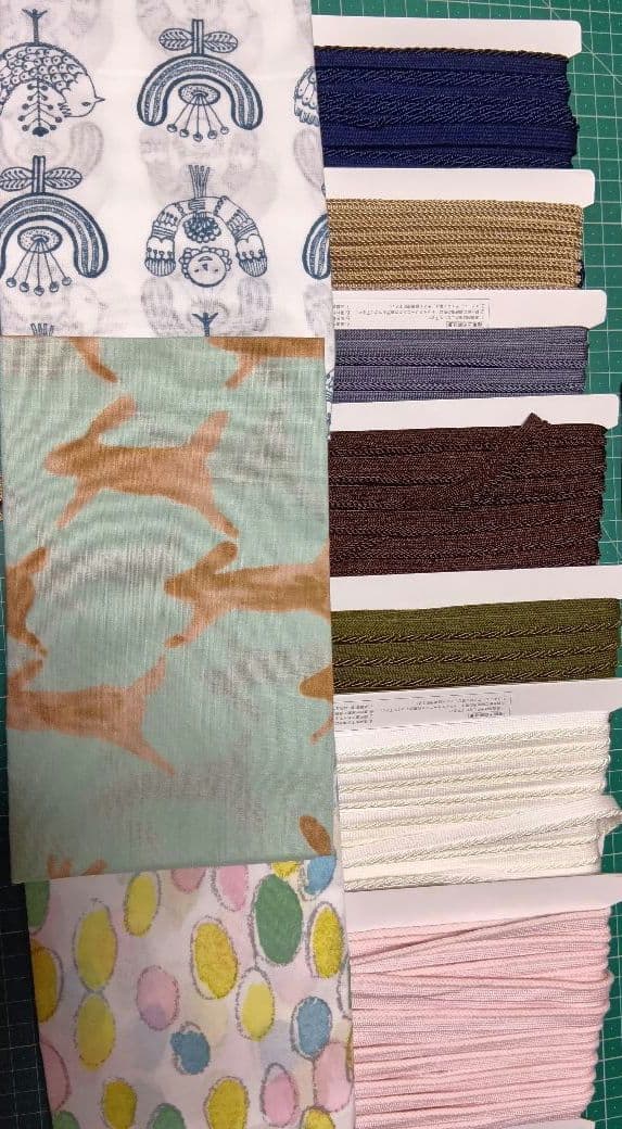 いくらどんページ☆両面run run run☆パイピングクッションカバー♪