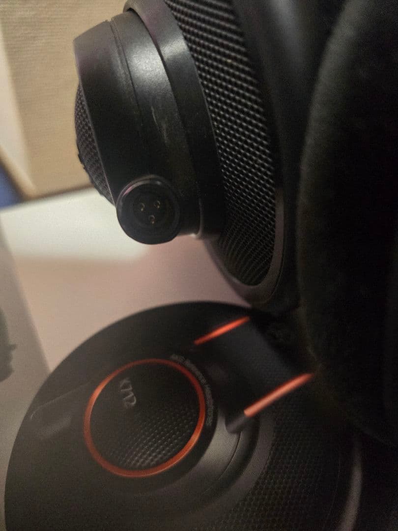 AKG K712pro + オヤイデHPSC-X63