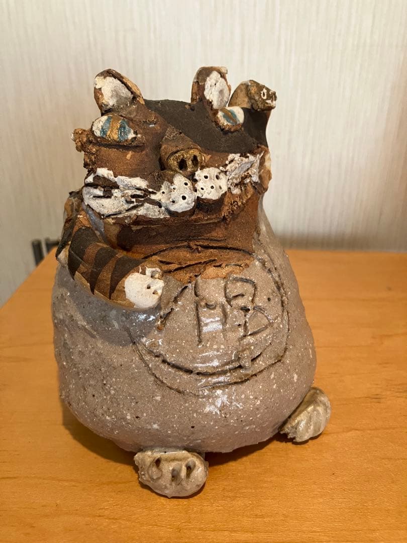 専用　森正　招き猫　左手　陶器オブジェ ユニーク　可愛い