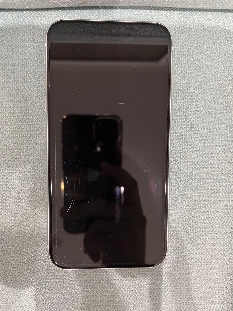 Apple iPhone XR ホワイト 128gb