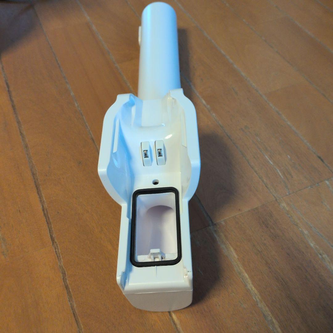 ★ラボちゃんページ シャークコードレスクリーナー LC501JGYです