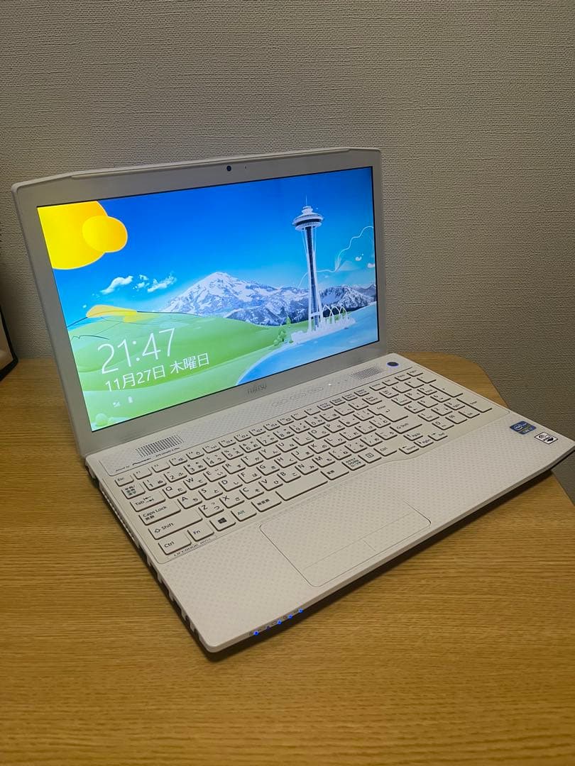 富士通 LIFEBOOK ノート PC AH77/J