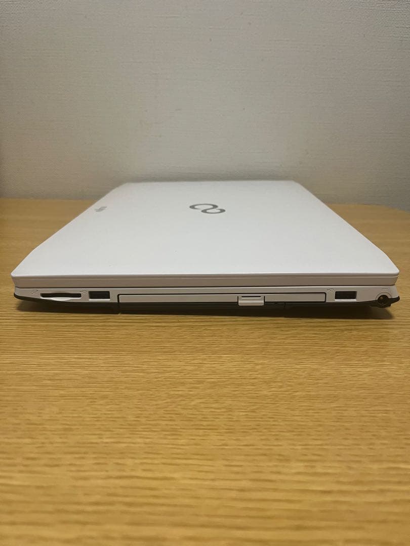 富士通 LIFEBOOK ノート PC AH77/J