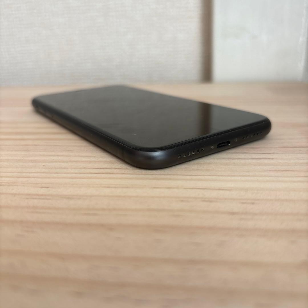 津*田様 iPhone11 128gb