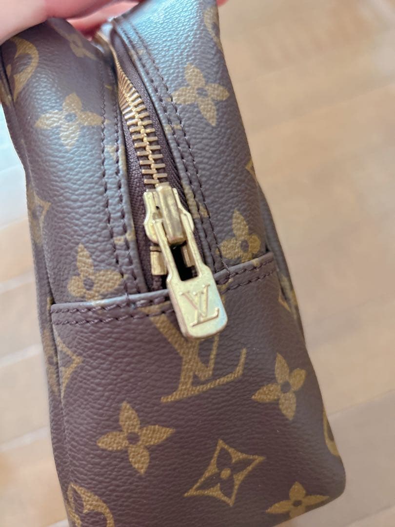 ルイヴィトン　トゥルーストワレ