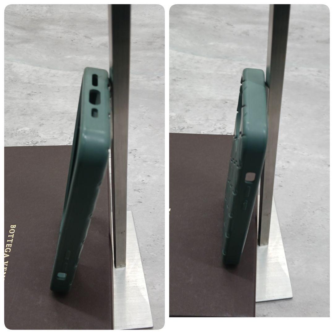 美品✨ ボッテガヴェネタ iPhone 14 Pro シリコンケース グレージュ