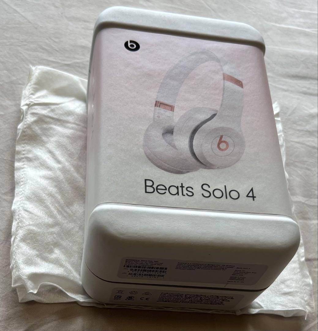 Beats Solo 4 ワイヤレスオンイヤーヘッドフォン、クラウドピンク
