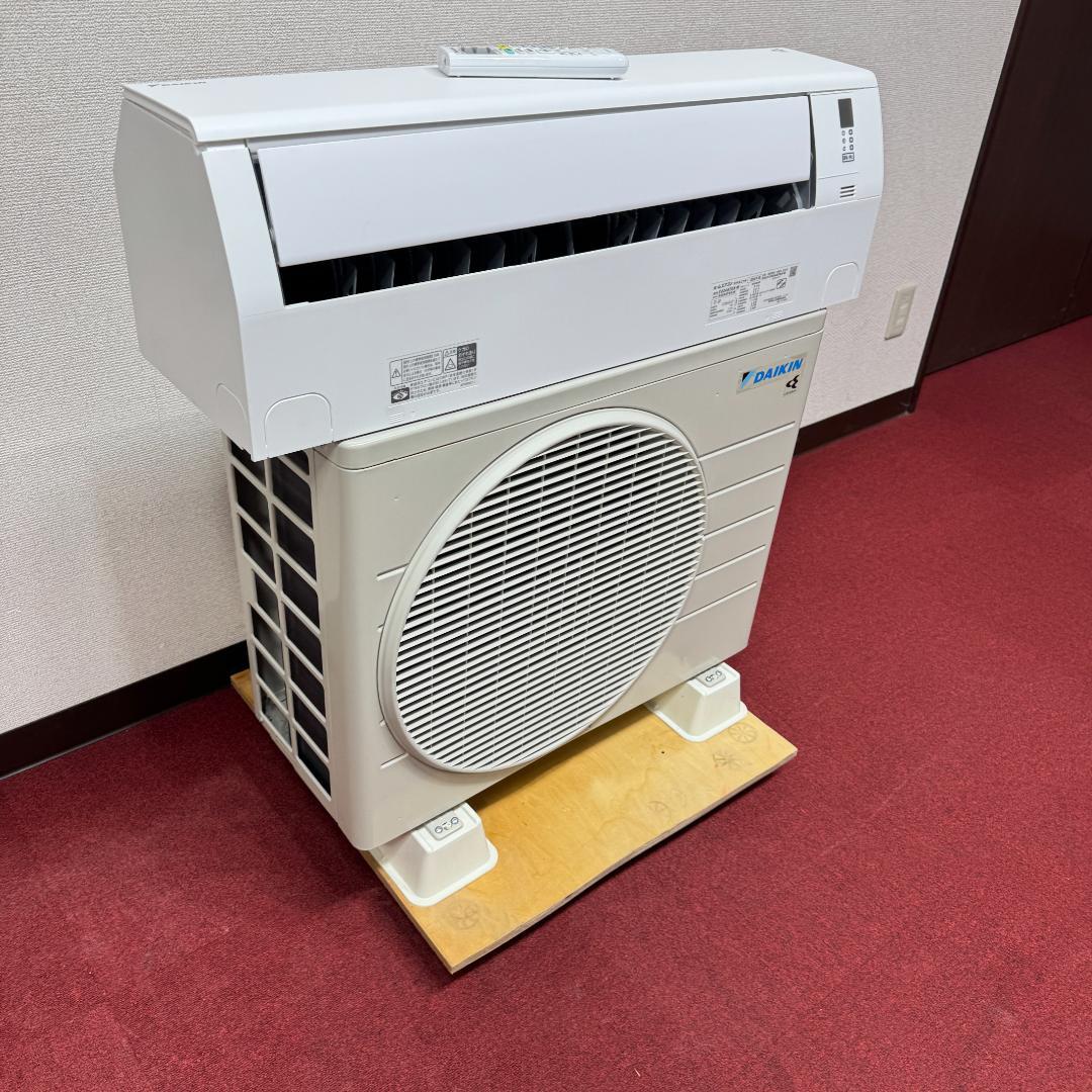東京23区配送無料　超美品ダイキンエアコン2.2kw　6畳用　使用期間3か月