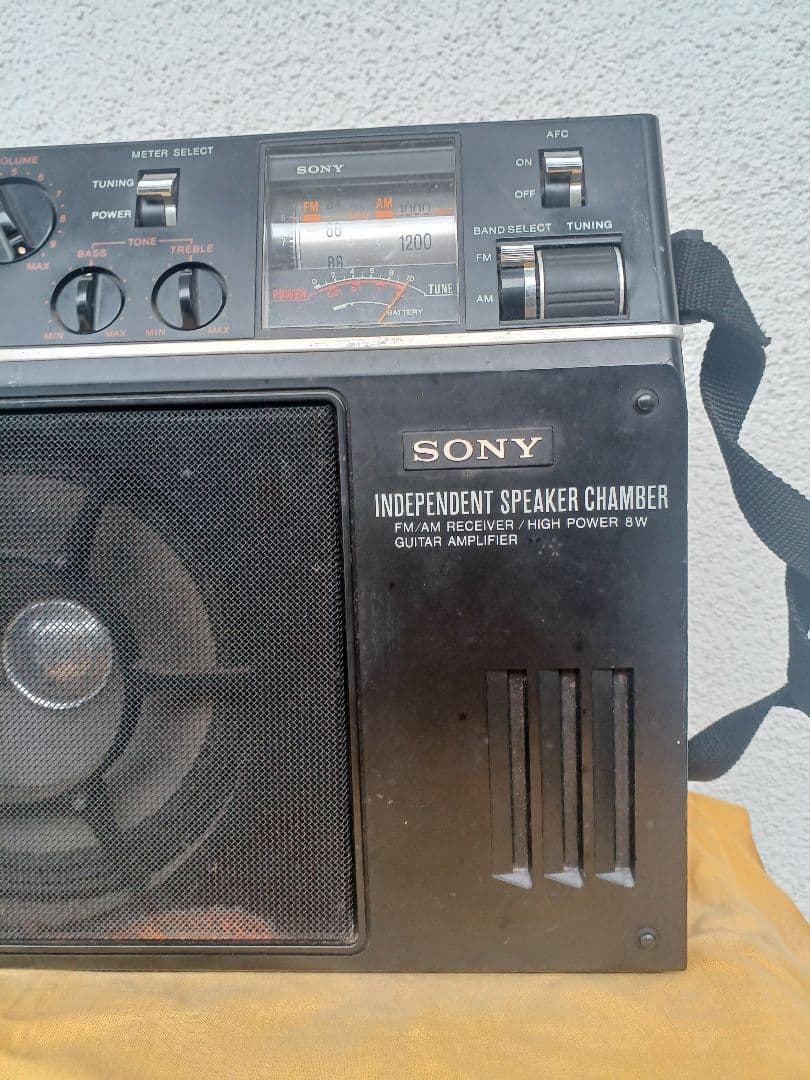 専用　ソニーICF 9090 ギター&ラジオ　昭和レトロ　電源コード付属