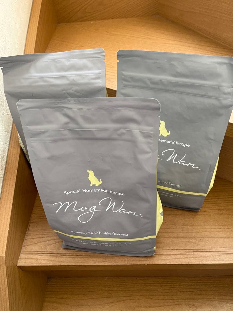 新品未開封　モグワンMogWan ドッグフード　3個セット