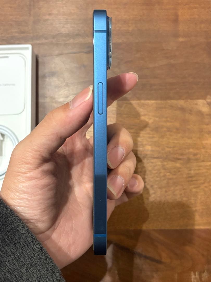 【超美品】Apple iPhone 13 ブルー 本体 SIMフリー