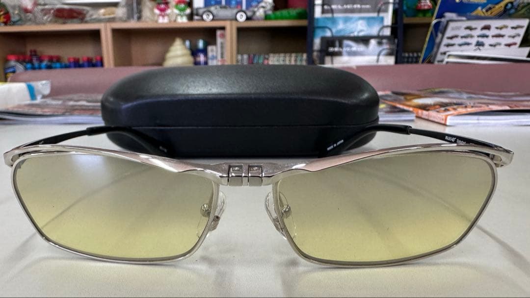 美品　希少　WARU45° SPLASHED サングラス 45 跳ね上げ