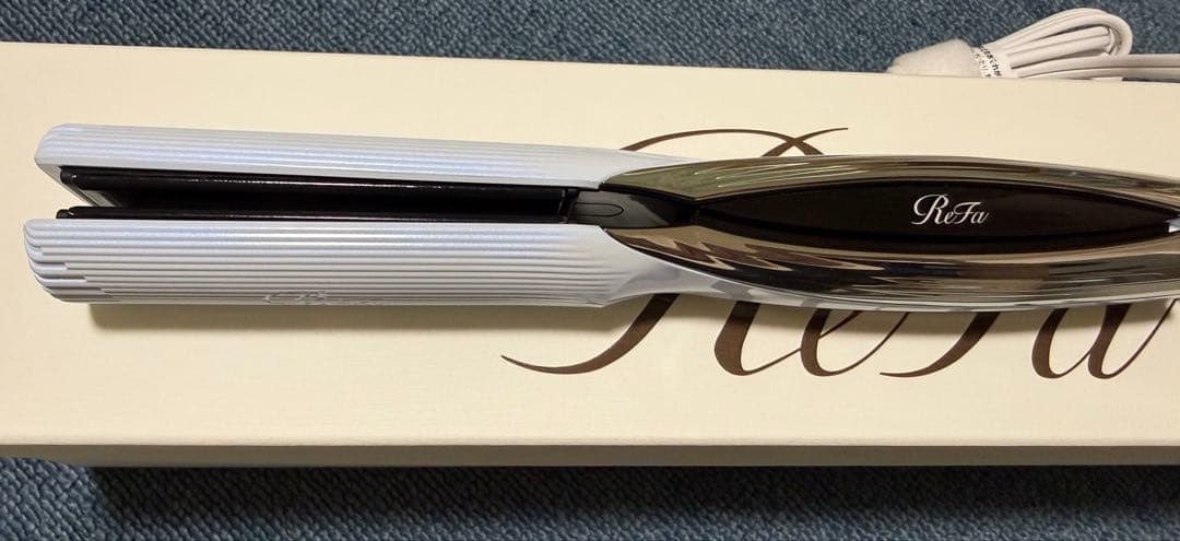 ReFa リファビューテック ストレートアイロン