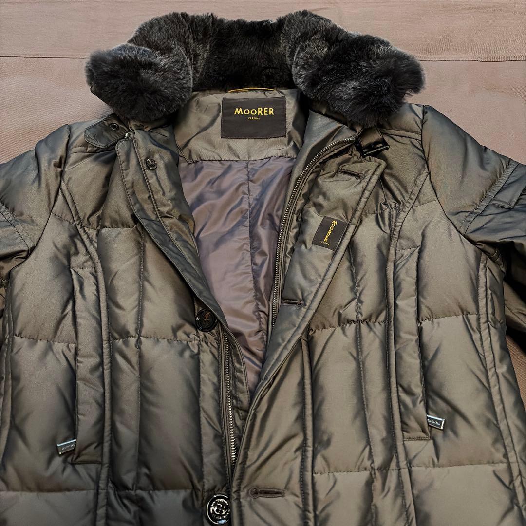 ムーレーダウンコート　伊勢丹限定　［KURO］クロ　ブラウン　サイズ44