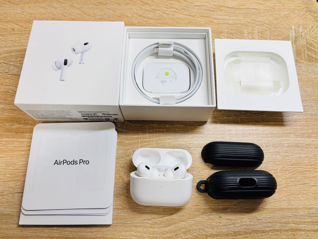 AirPods Pro第二世代（Lightning）＋専用ケース付き
