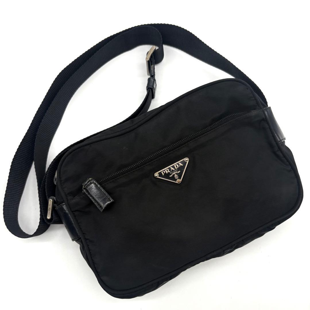 【しもゆう様】プラダ PRADA ショルダーバッグ カメラバッグ ブラック
