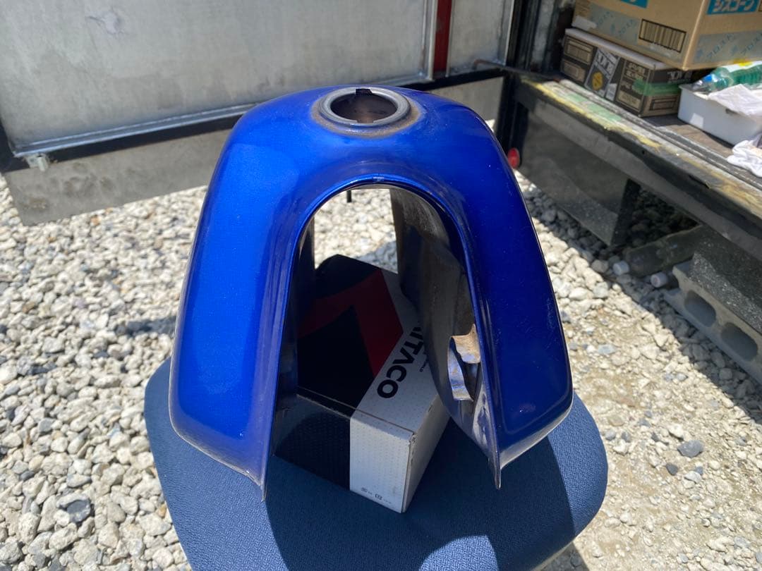 美品 FTR223 純正 トリコロール