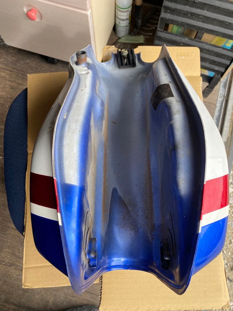 美品 FTR223 純正 トリコロール