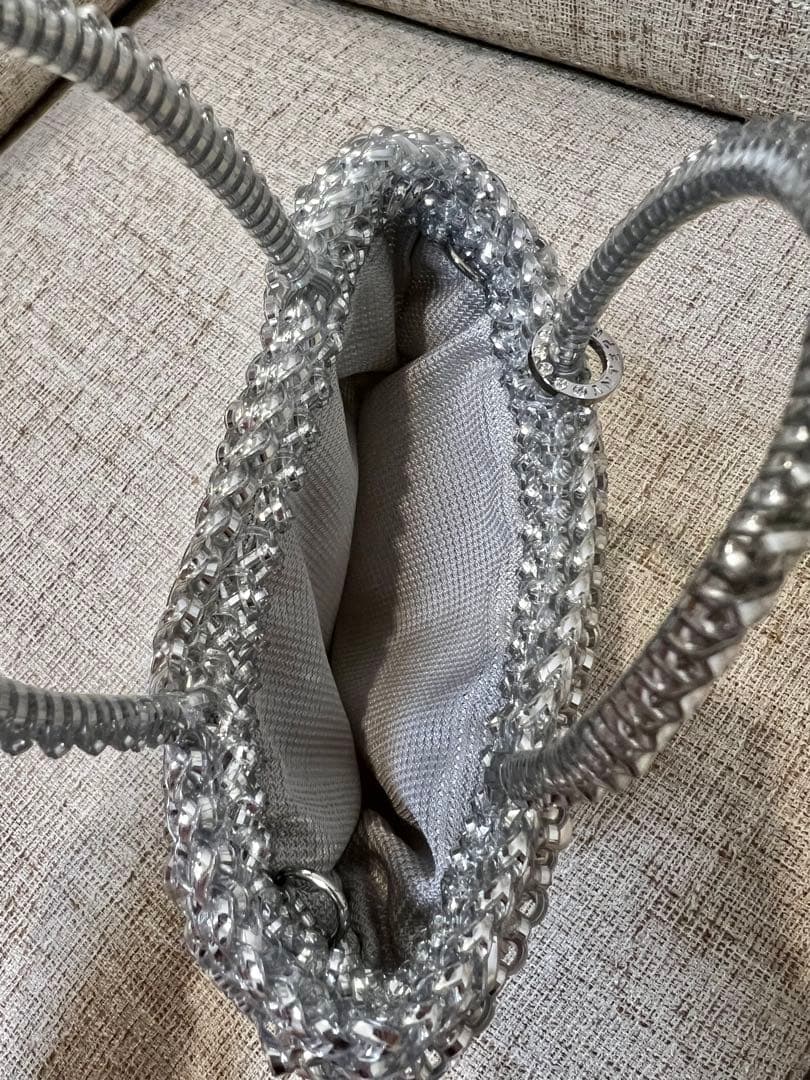 美品　ANTEPRIMA ペルラ グリッター/スクエア スモール/シルバー