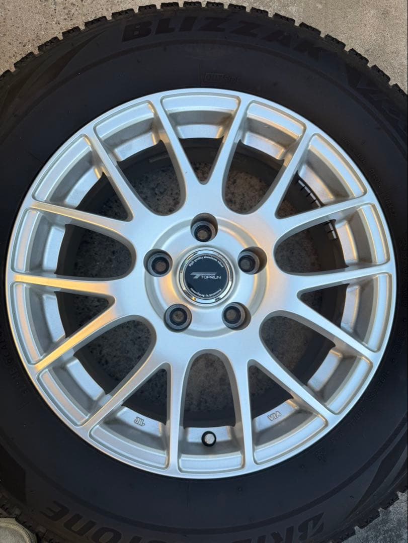 16インチ ホイールセット ブリザック アルファード