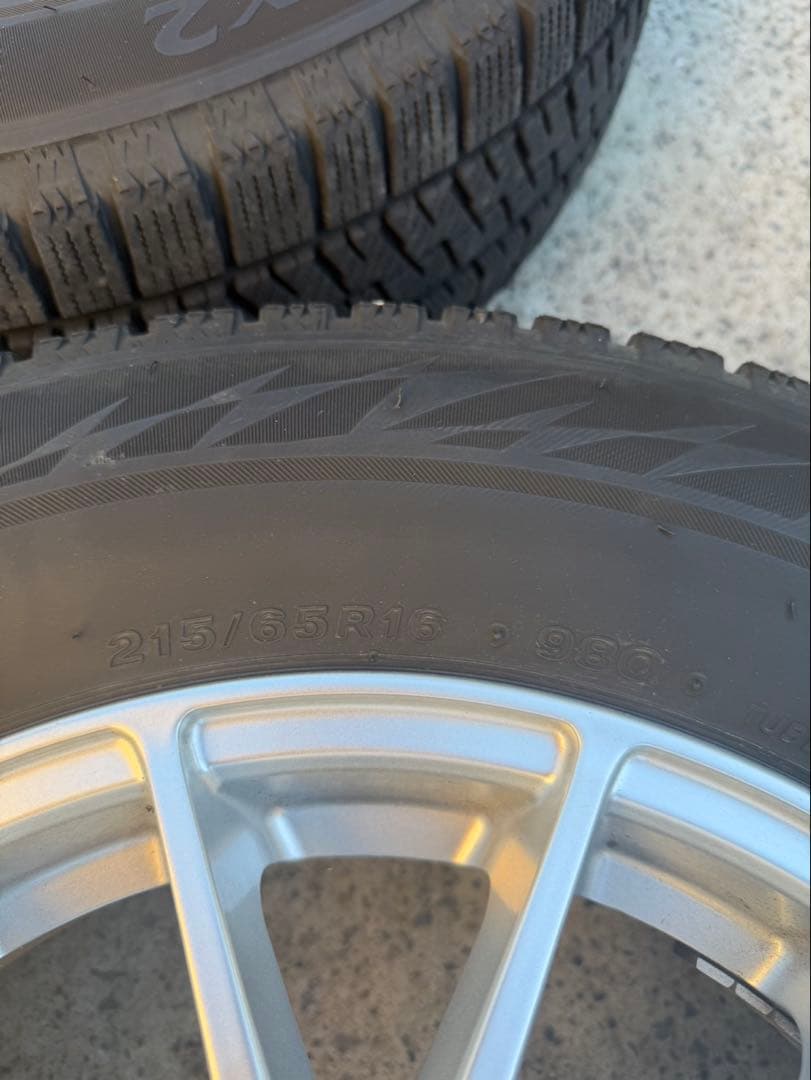 16インチ ホイールセット ブリザック アルファード