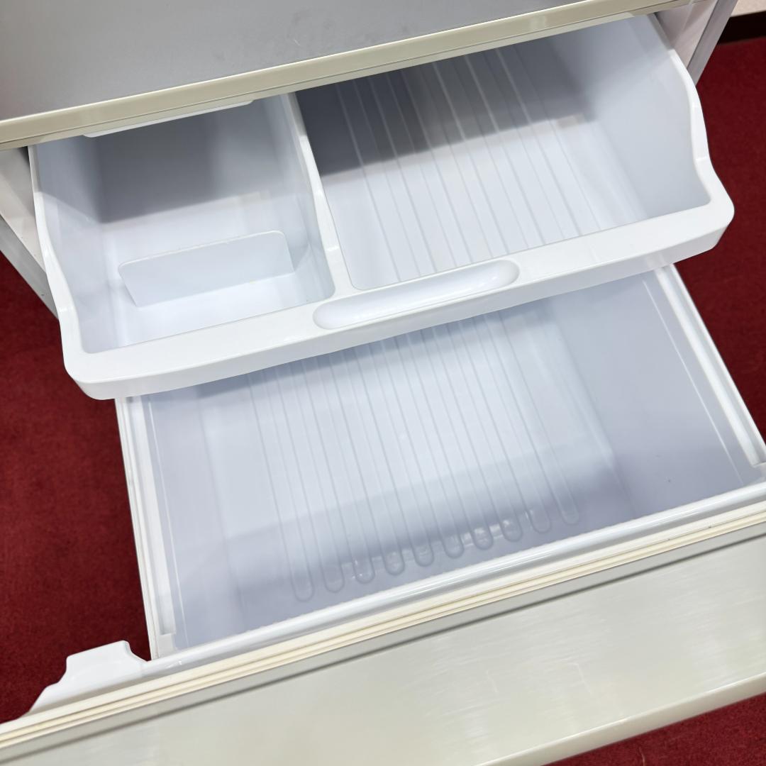 東京23区送料無料　シャープ3ドア冷蔵庫2017年製350L　洗浄/除菌済み