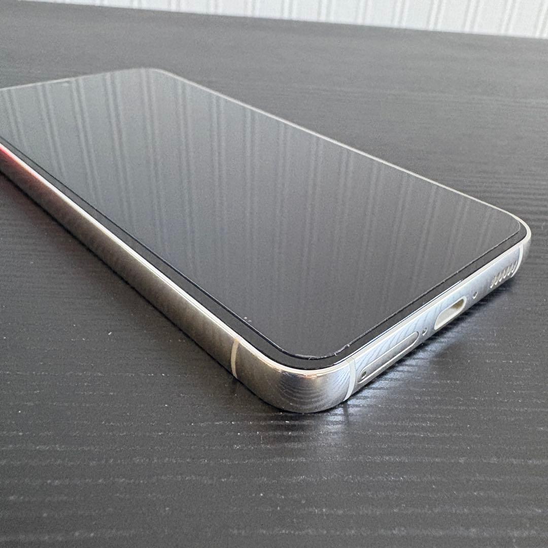 Samsung GALAXY S23 （ドコモSC-51D）クリーム　※オマケ付