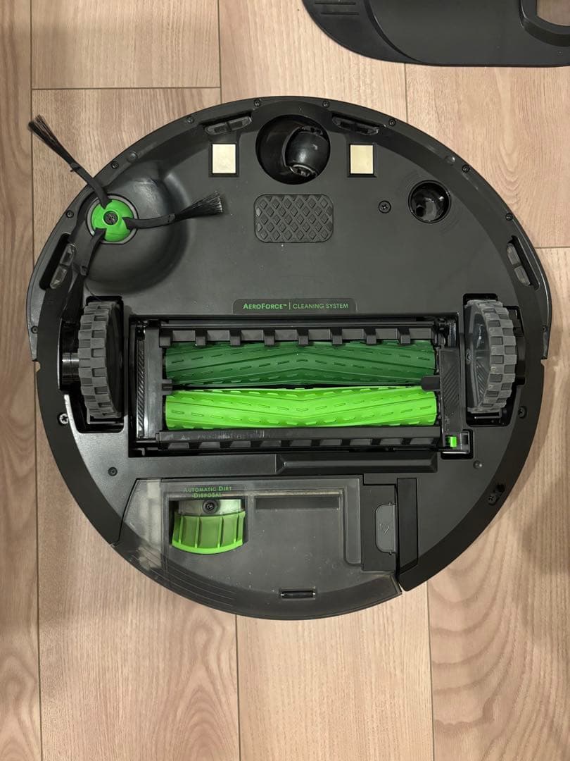 ルンバ i3+ ロボット掃除機　アイロボット