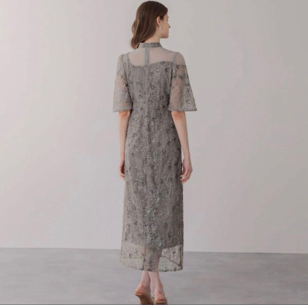 【美品】Leja 花柄刺繍スパンコールベロアスリットIラインドレス 結婚式