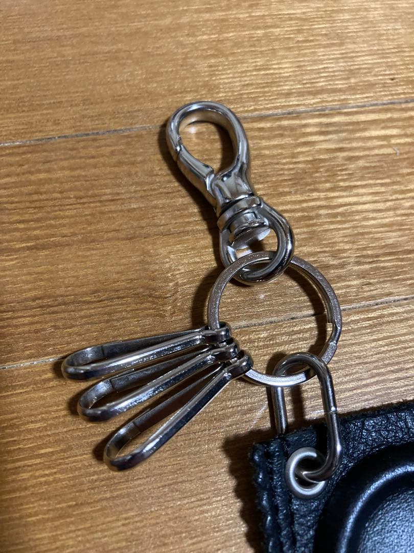 菅田将暉着用 私物 skin tokyo コンドームキーリング 美品　スキン