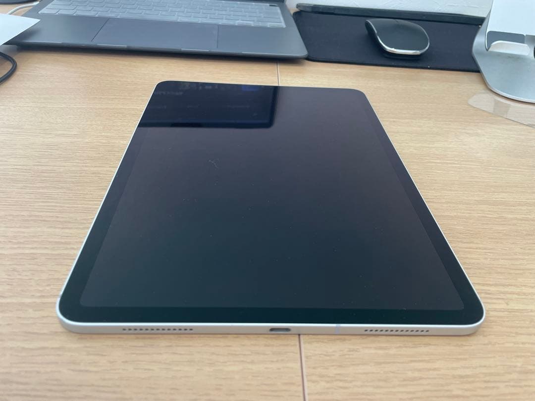 p*m様 iPad Pro 11インチ　第一世代シルバー ＋Apple Penc