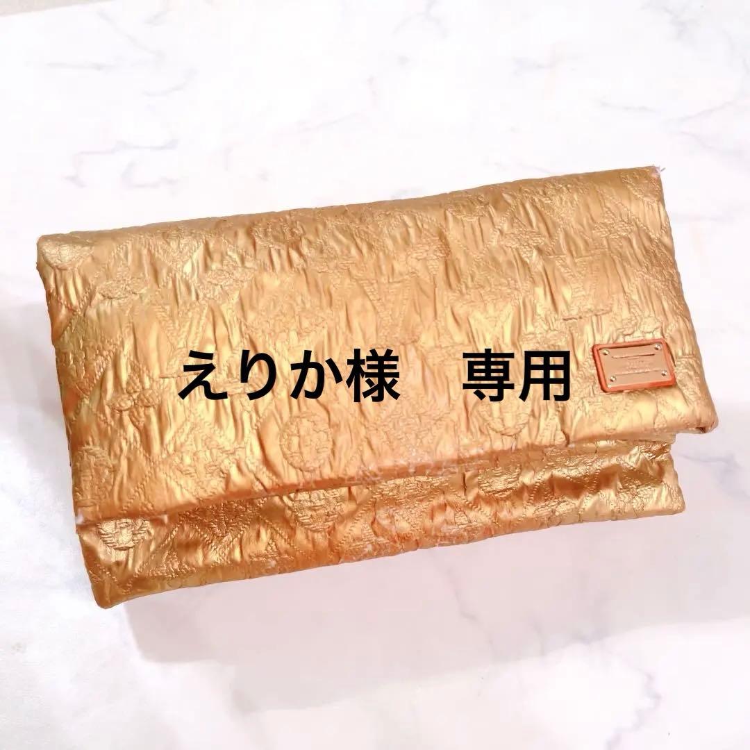 希少 LOUIS VUITTON ルイヴィトンライムライト クラッチPM