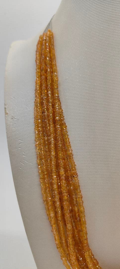 1823. スペサルタイトガーネットボタンカット9本連売り