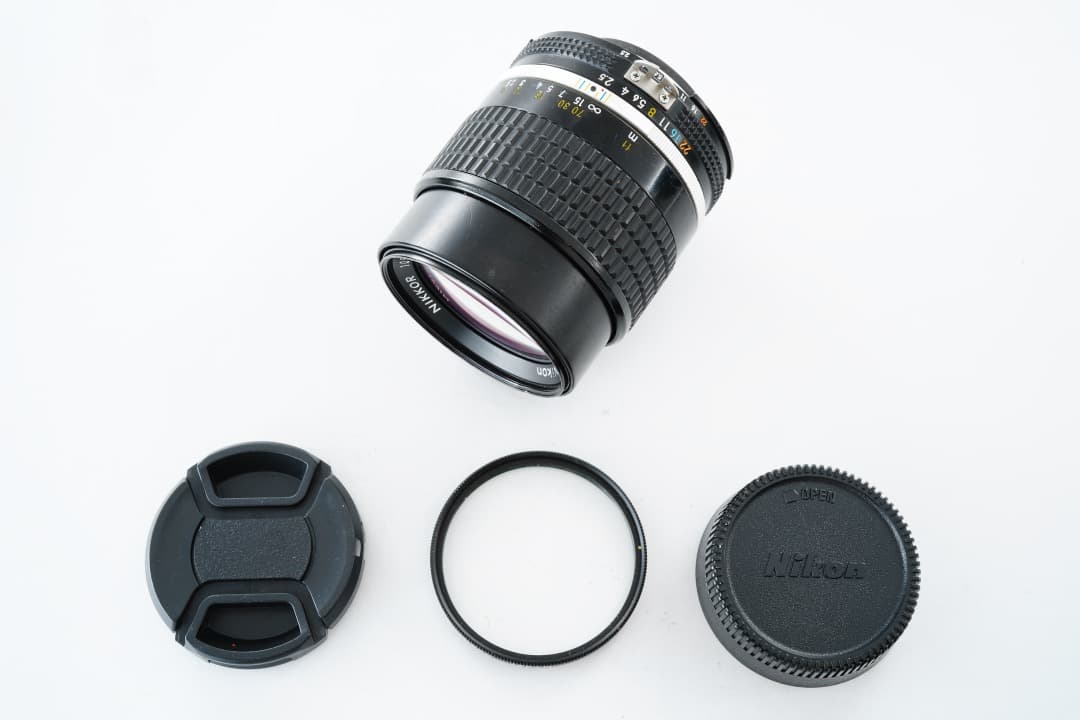 【美品】動作◎ ニコン Ai-s Nikkor 105mm F2.5 601