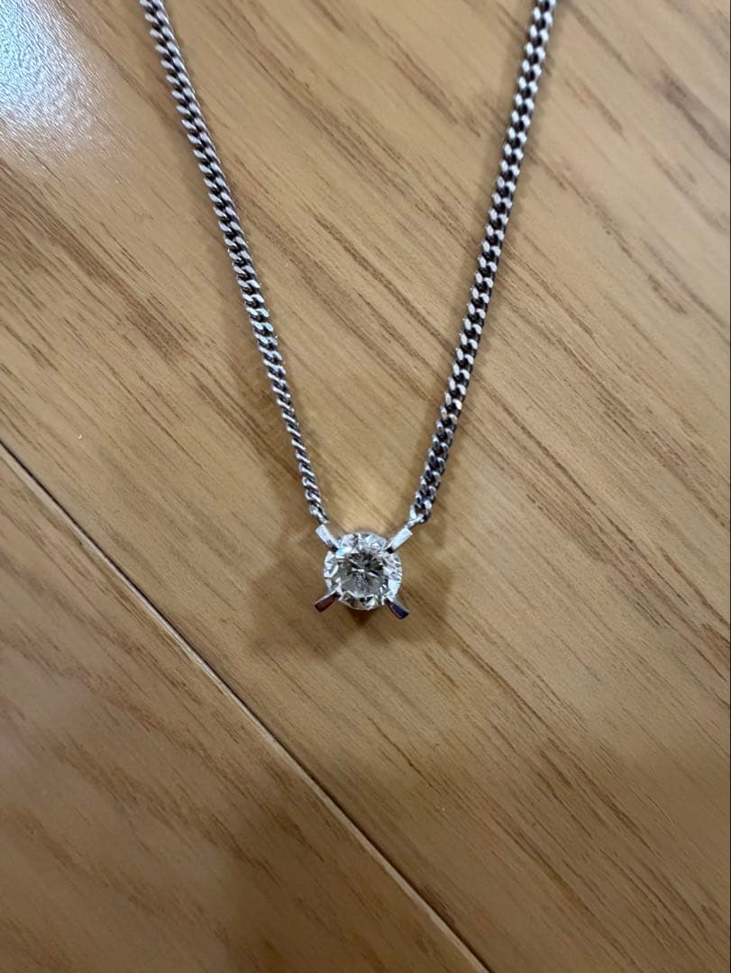 シルバー ダイヤモンドネックレス